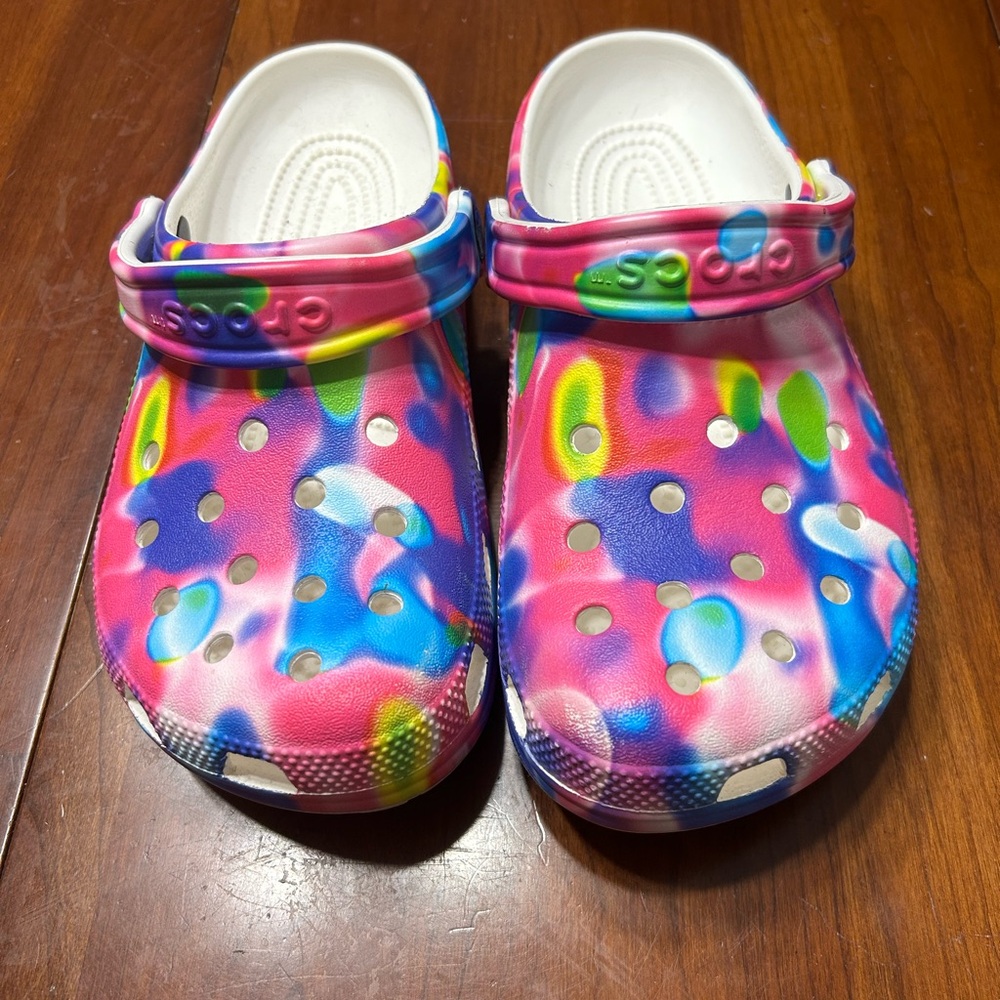 CROCS Pink and Blue Sandals Vibrant Design